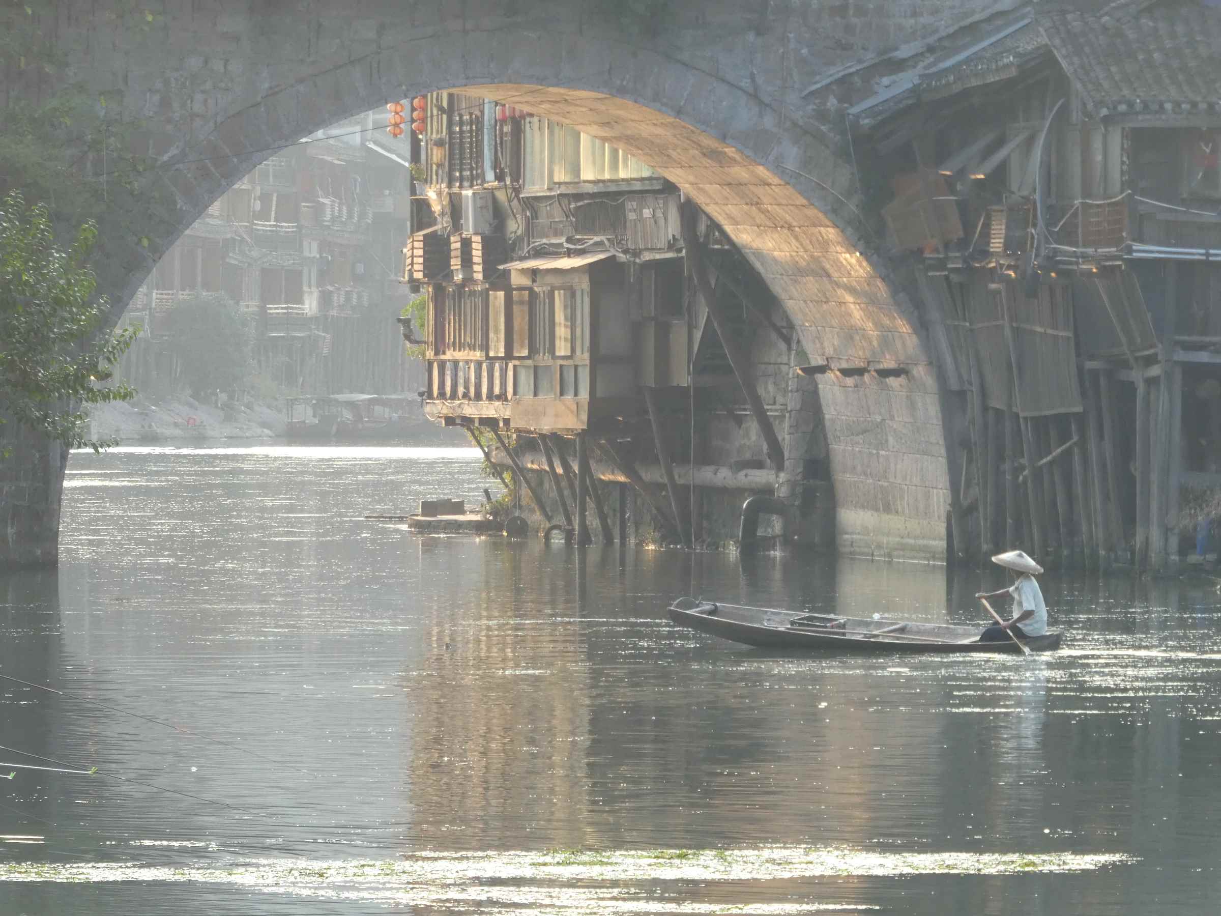 fenghuang_river_life